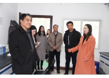 信阳市平桥区区委常委、统战部部长黄明一行到信阳市灵石科技有限公司调研指